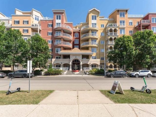 Condo for sale in Wedgewood, Alberta