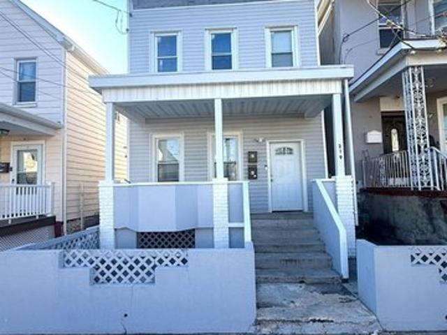 House for sale in Perth Amboy, New Jersey