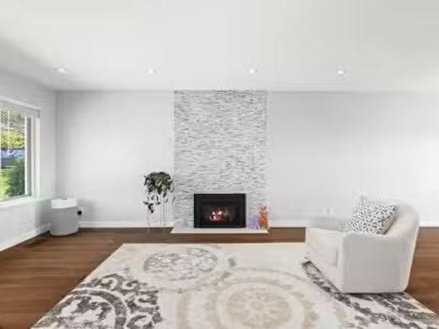 House for sale in North Vancouver, British Columbia