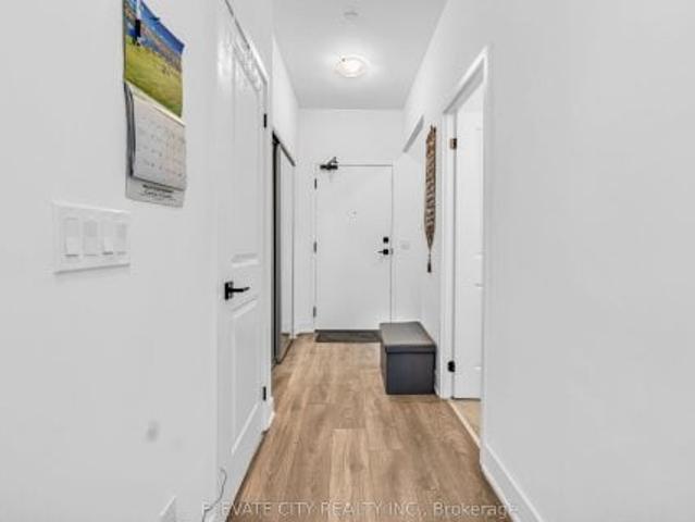 Condo for sale in Oakville, Ontario