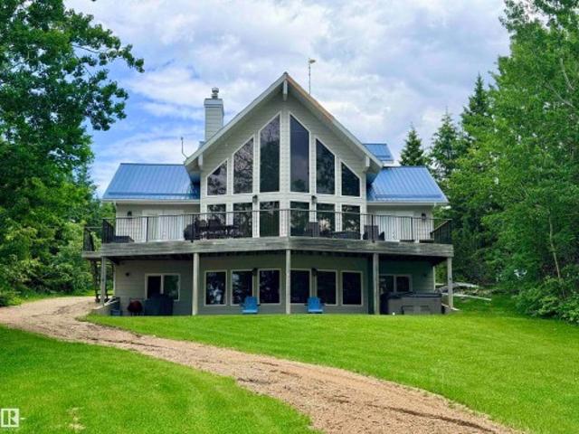 House for sale in Alberta