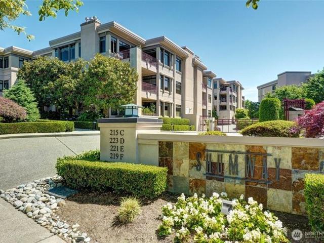 Condo for sale in Kirkland, Washington