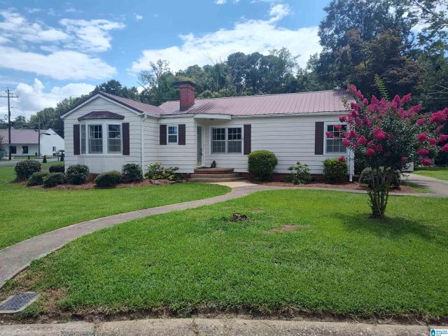 House for sale in Alpine, Alabama