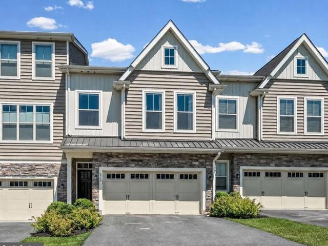 Townhouse for sale in Chester, Pennsylvania
