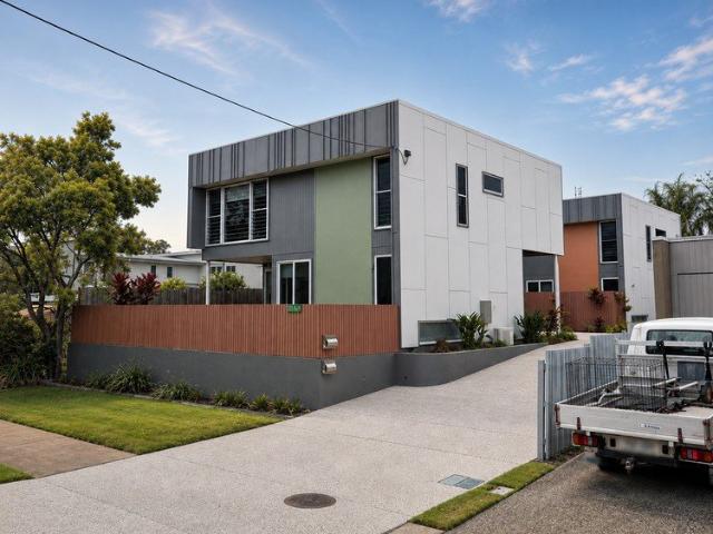 Townhouse for rent in Riverland Estate, Sunshine Coast Regional