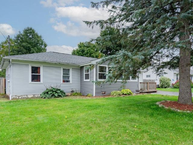 House for sale in Parson Farms, Town of Camillus