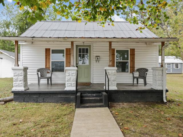 House for sale in Hohenwald, Middle Tennessee