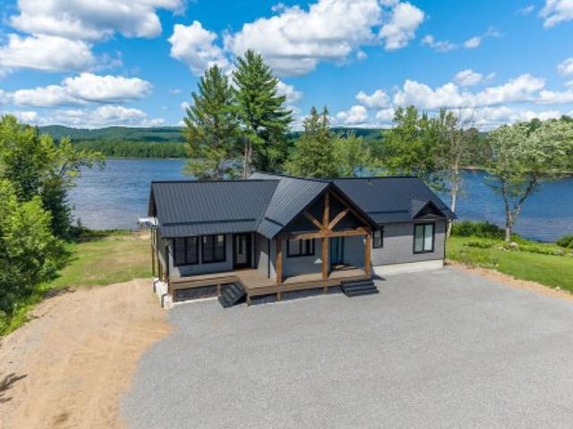 House for sale in Sheenboro, Quebec