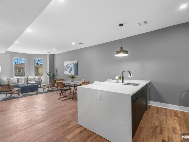House for sale in Hudson, New Jersey