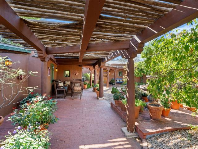 House for sale in New Mexico