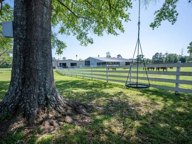 Farm for sale in Hillister, Texas