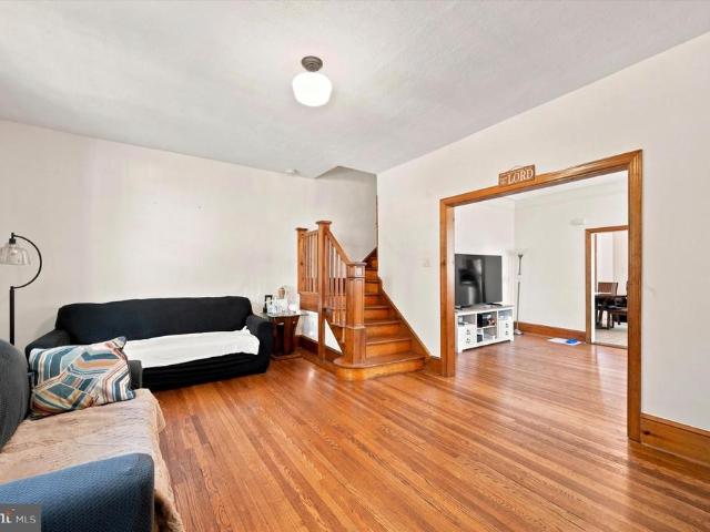 Townhouse for sale in Lansdowne, Delaware County