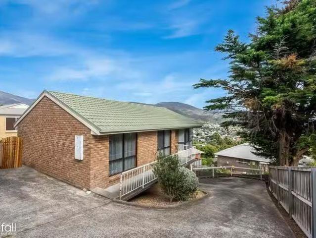 House for rent in Glenorchy
