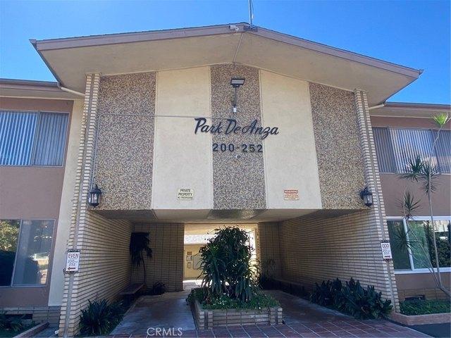 Condo for sale in San Gabriel, California
