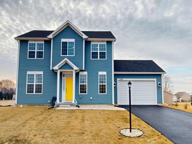 House for sale in Poplar Grove, Illinois