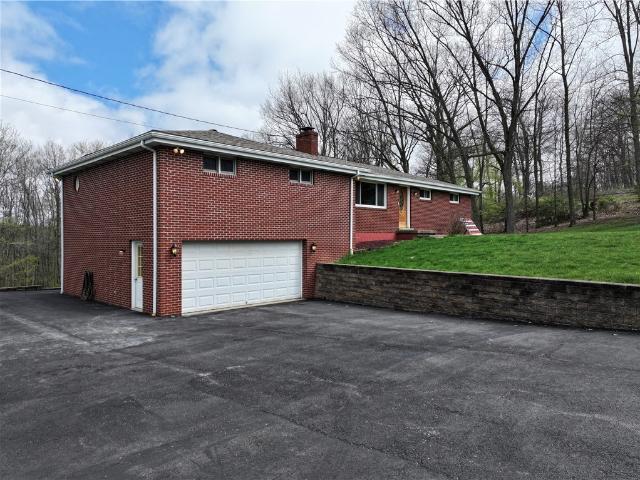 House for sale in Renfrew, Pennsylvania