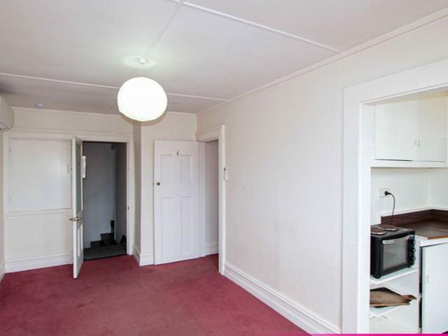 Apartment for rent in Otakou