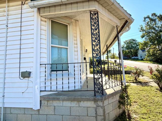 House for sale in Carlisle, Nicholas County
