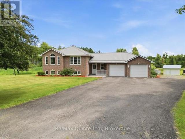 House for sale in Quinte West, Ontario
