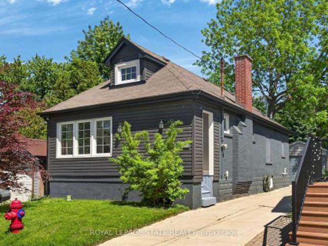 House for sale in Ancaster, Ontario