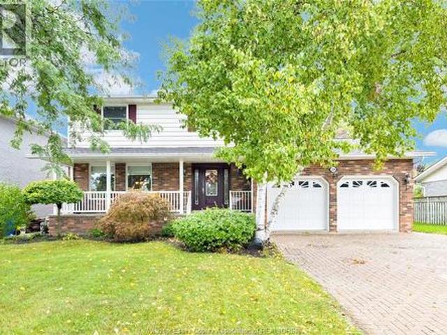 House for sale in Amherstburg, Ontario