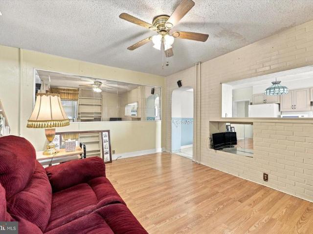 Townhouse for sale in Delco, Pennsylvania