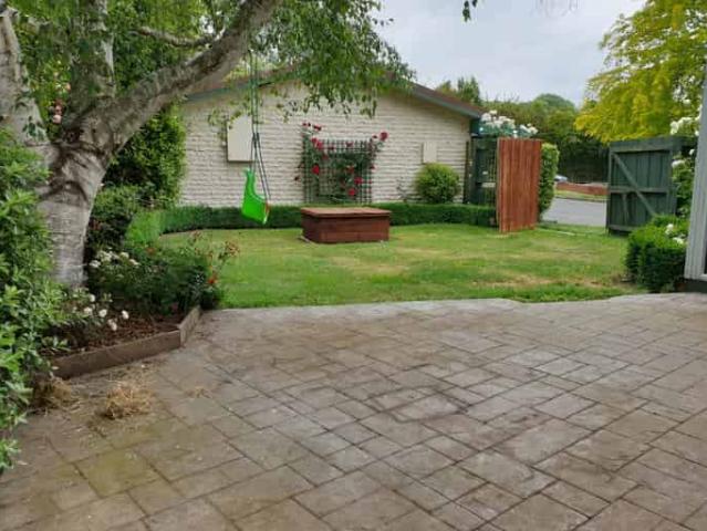 House for rent in Chaslands, Canterbury
