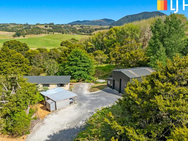 House for sale in Kaipara Flat, Northland