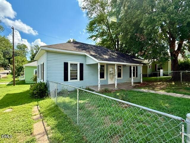 House for sale in Cal-Vel, Roxboro