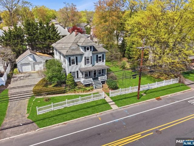 House for sale in Northvale, New Jersey