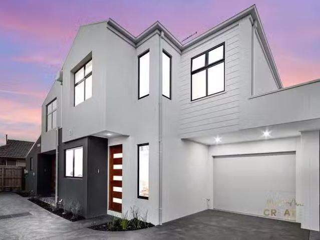 House for rent in Sunshine North, Victoria