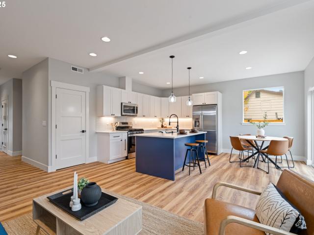 House for sale in White Salmon, Washington