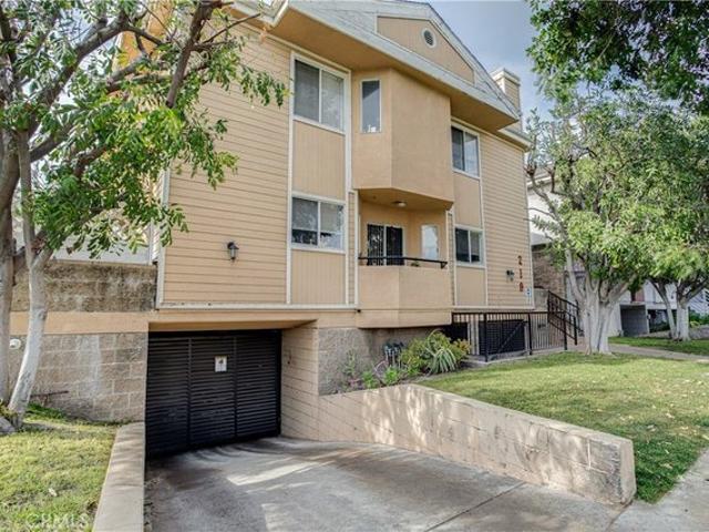 Condo for sale in Glendale, California