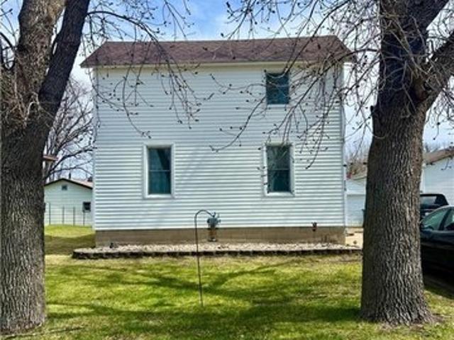 House for sale in Milbank, South Dakota