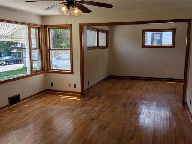 House for sale in Pleasant Hill