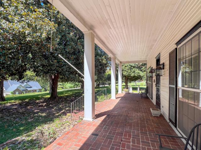 Commercial for sale in Tennessee