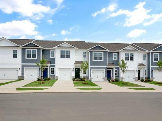 Townhouse for sale in Angier