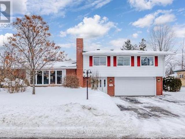 House for sale in Cornwall, Ontario