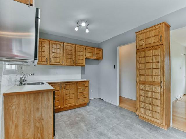 House for rent in Laval