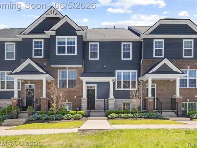 Townhouse for sale in Plymouth, Michigan