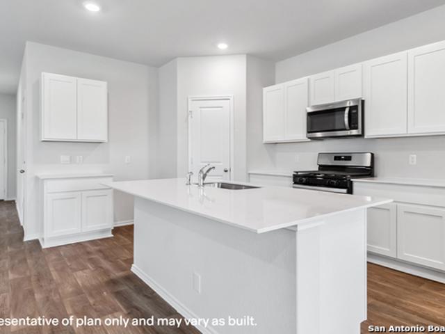 House for sale in Leesville, Texas