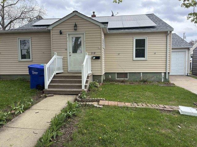 House for sale in Oelwein, Iowa