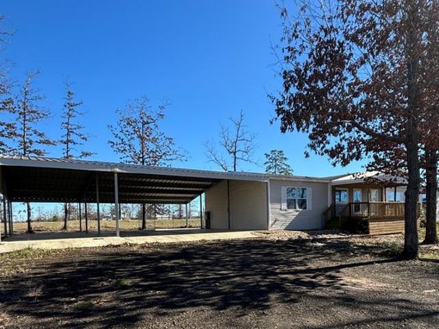 House for sale in Florien, Louisiana
