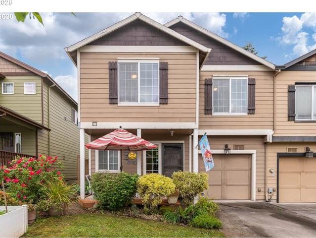 Townhouse for sale in Oregonia