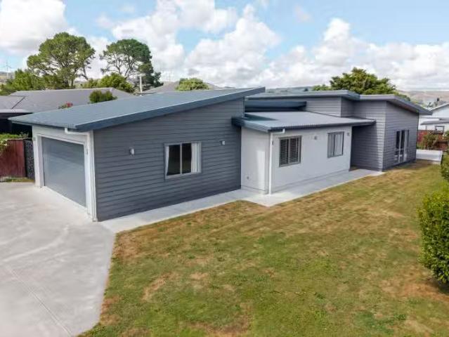 House for sale in Ashhurst