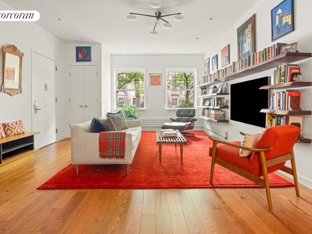 Condo for sale in Arverne, New York