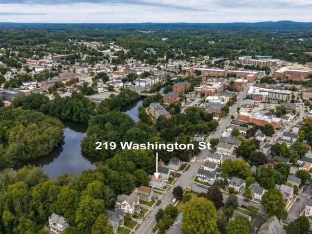 House for sale in Dover, Strafford County