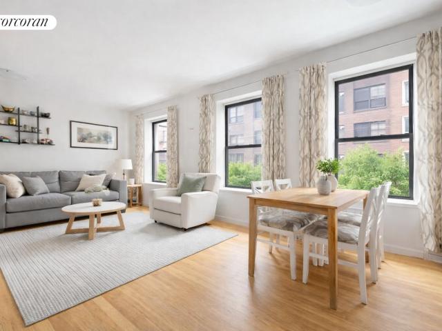 Condo for sale in Arverne, New York