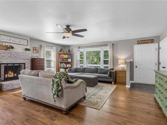 House for sale in Fox Hill, Hampton