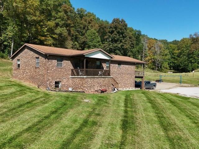 House for sale in Washington, Wood County